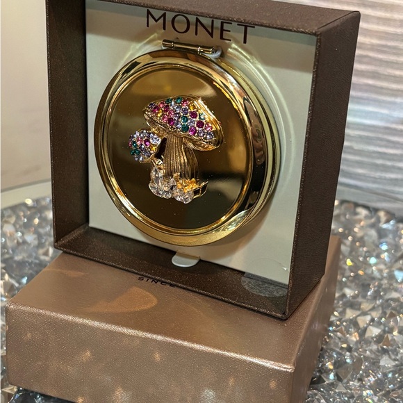 Gold Mushroom Compact Mirror with Colorful Gemstones - Picture 3 of 9